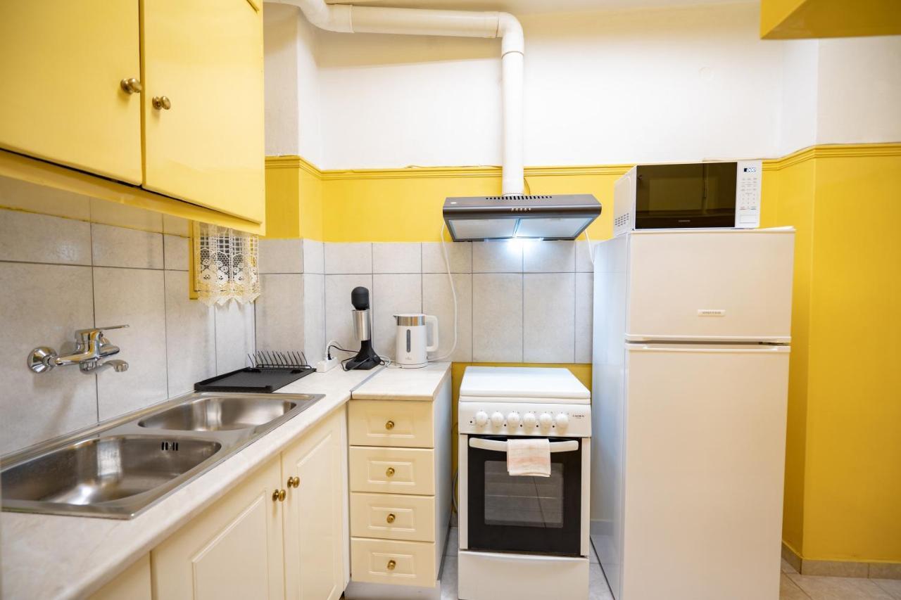 أثينا Ampelokipi Metro St. 2 Bedrooms 6 Pers. Apartment المظهر الخارجي الصورة